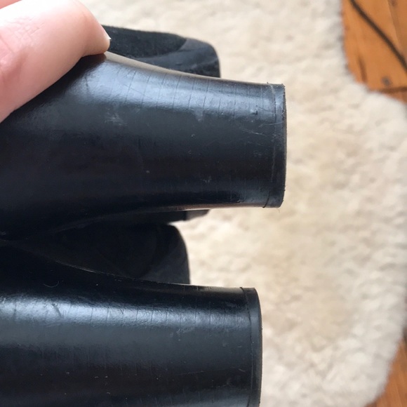 La Canadienne black suede waterproof boots - Picture 7 of 8